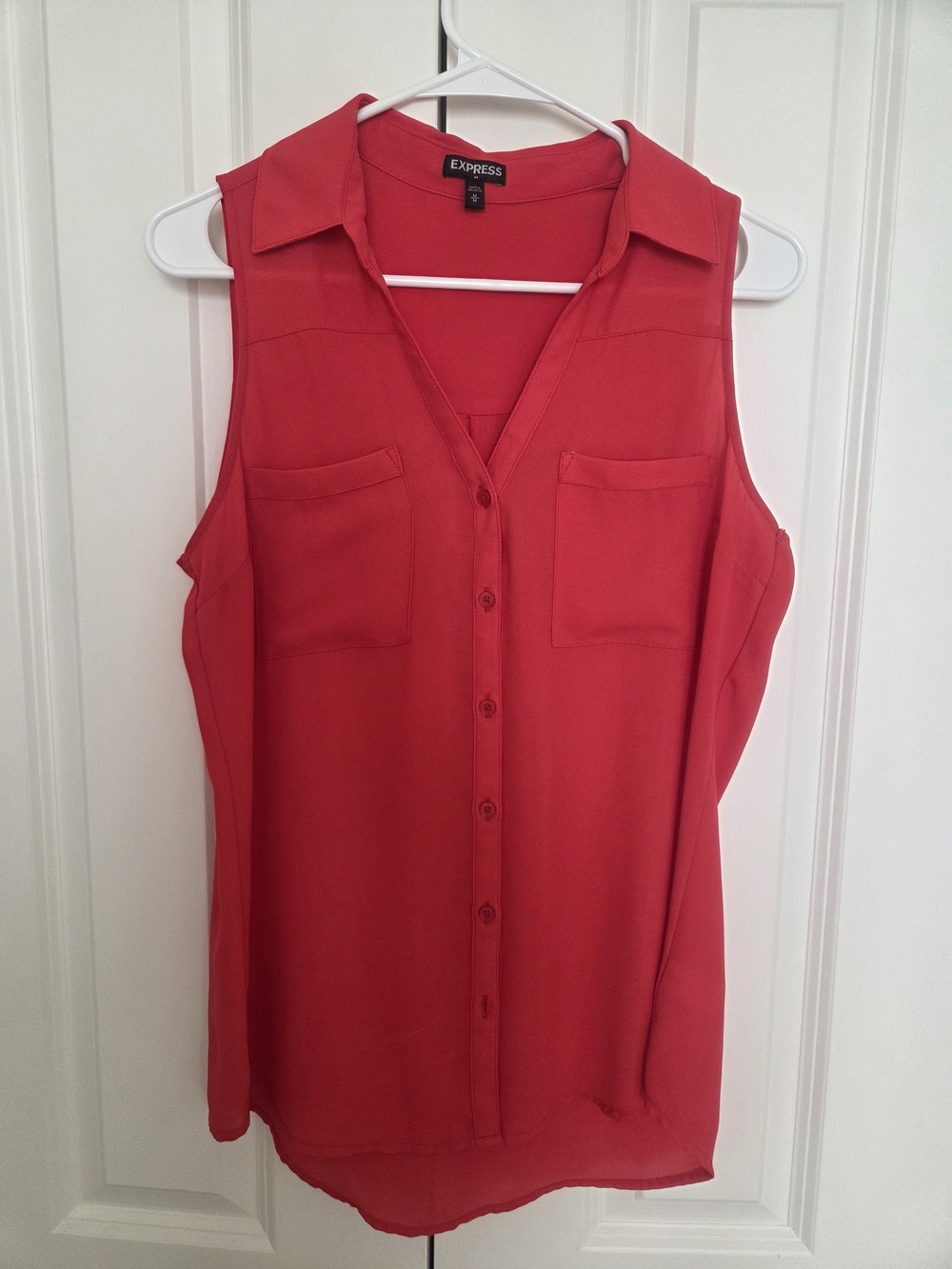 Express Women’s Red Sleeveless Button-Front Blouse Size M